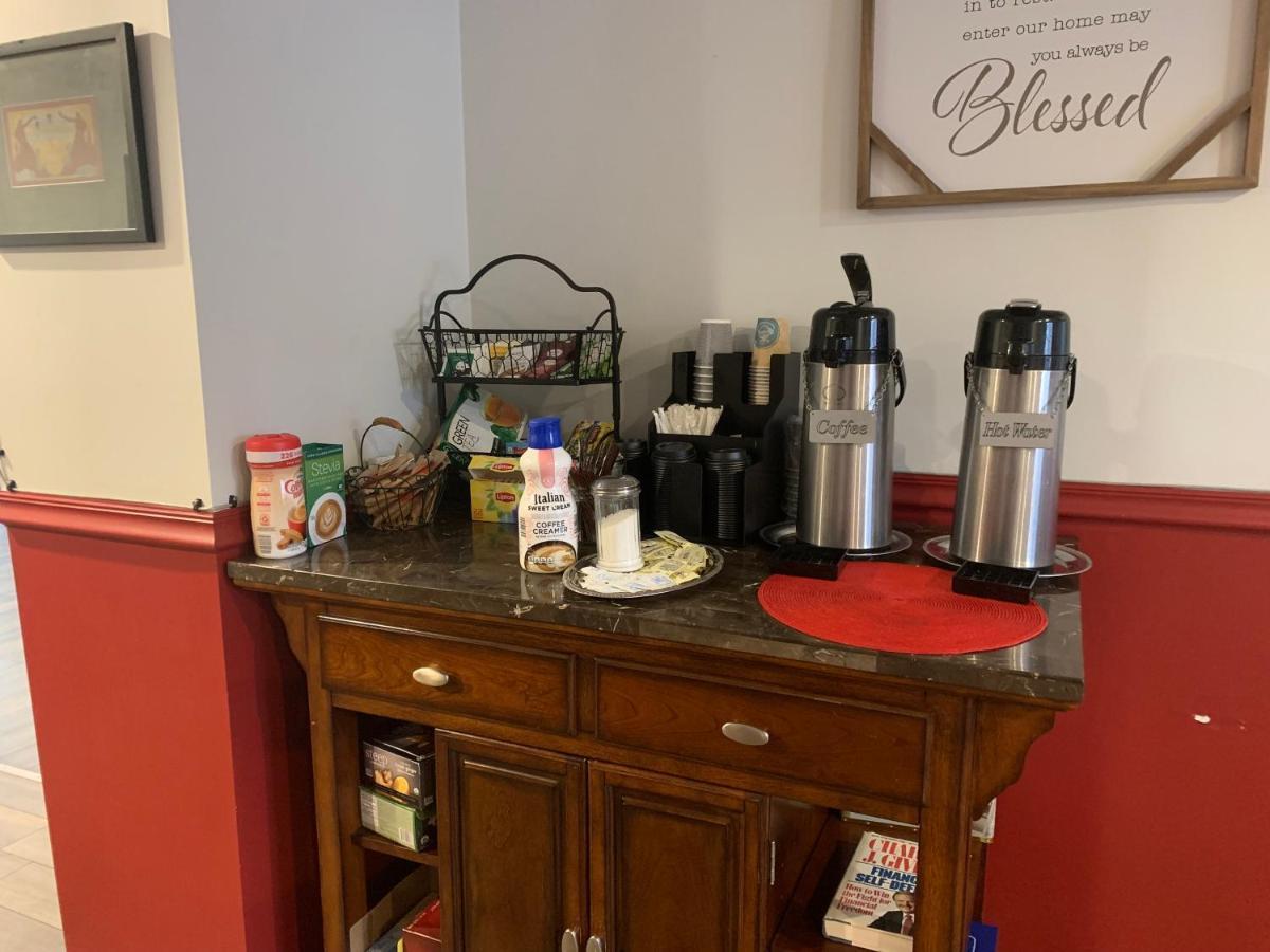 Vinehurst Inn & Suites Hammondsport Esterno foto
