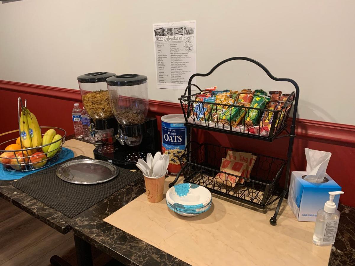 Vinehurst Inn & Suites Hammondsport Esterno foto