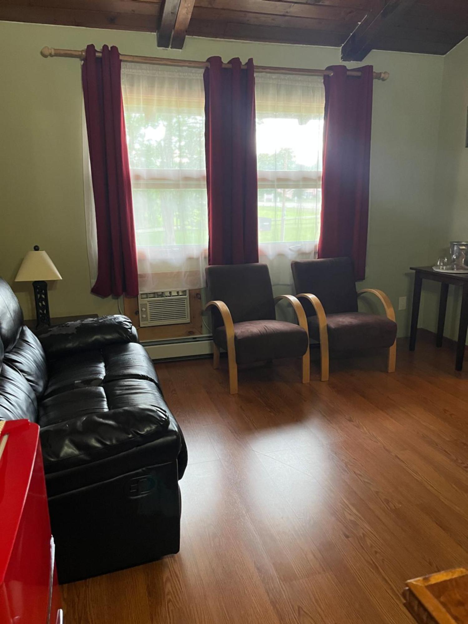 Vinehurst Inn & Suites Hammondsport Esterno foto