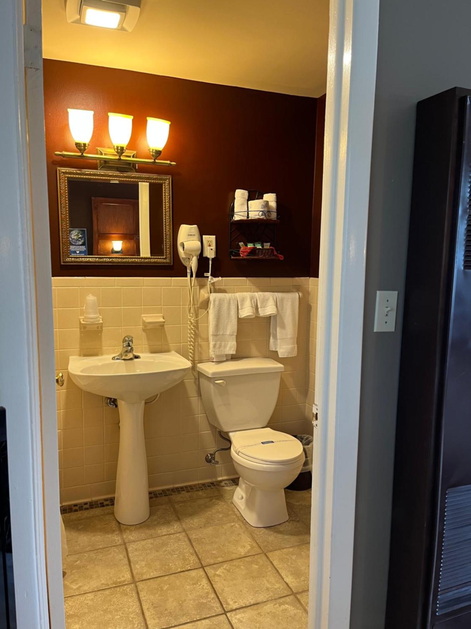 Vinehurst Inn & Suites Hammondsport Esterno foto