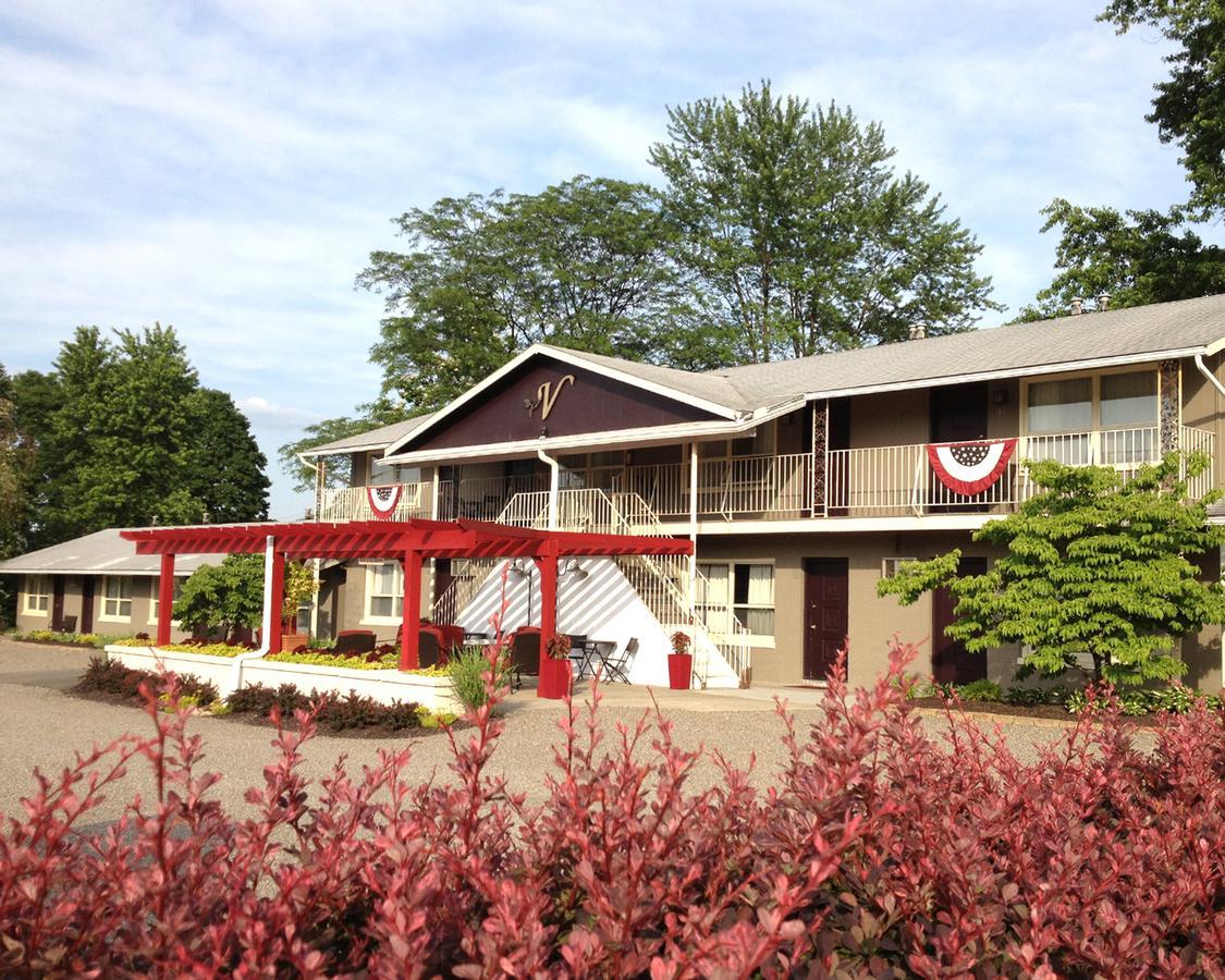 Vinehurst Inn & Suites Hammondsport Esterno foto