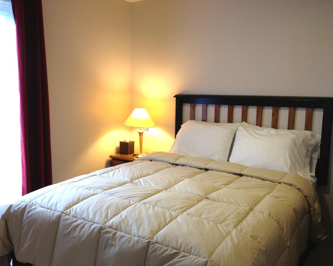 Vinehurst Inn & Suites Hammondsport Esterno foto