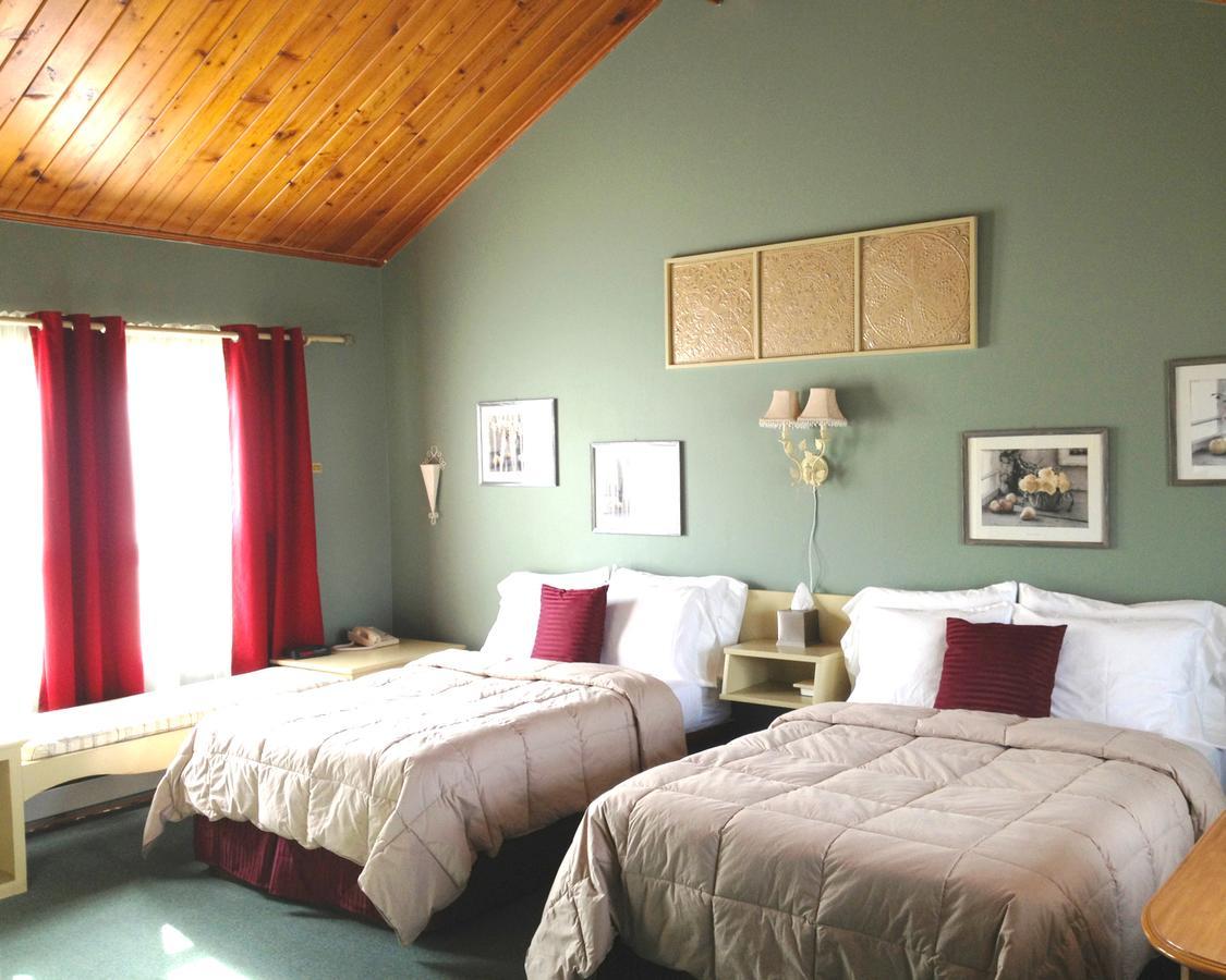 Vinehurst Inn & Suites Hammondsport Esterno foto